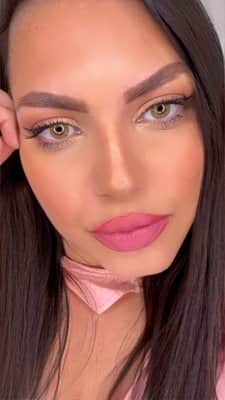 עדשות גוון- Olive Green