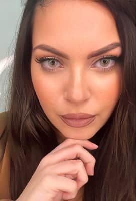 עדשות גוון-Ligh Green